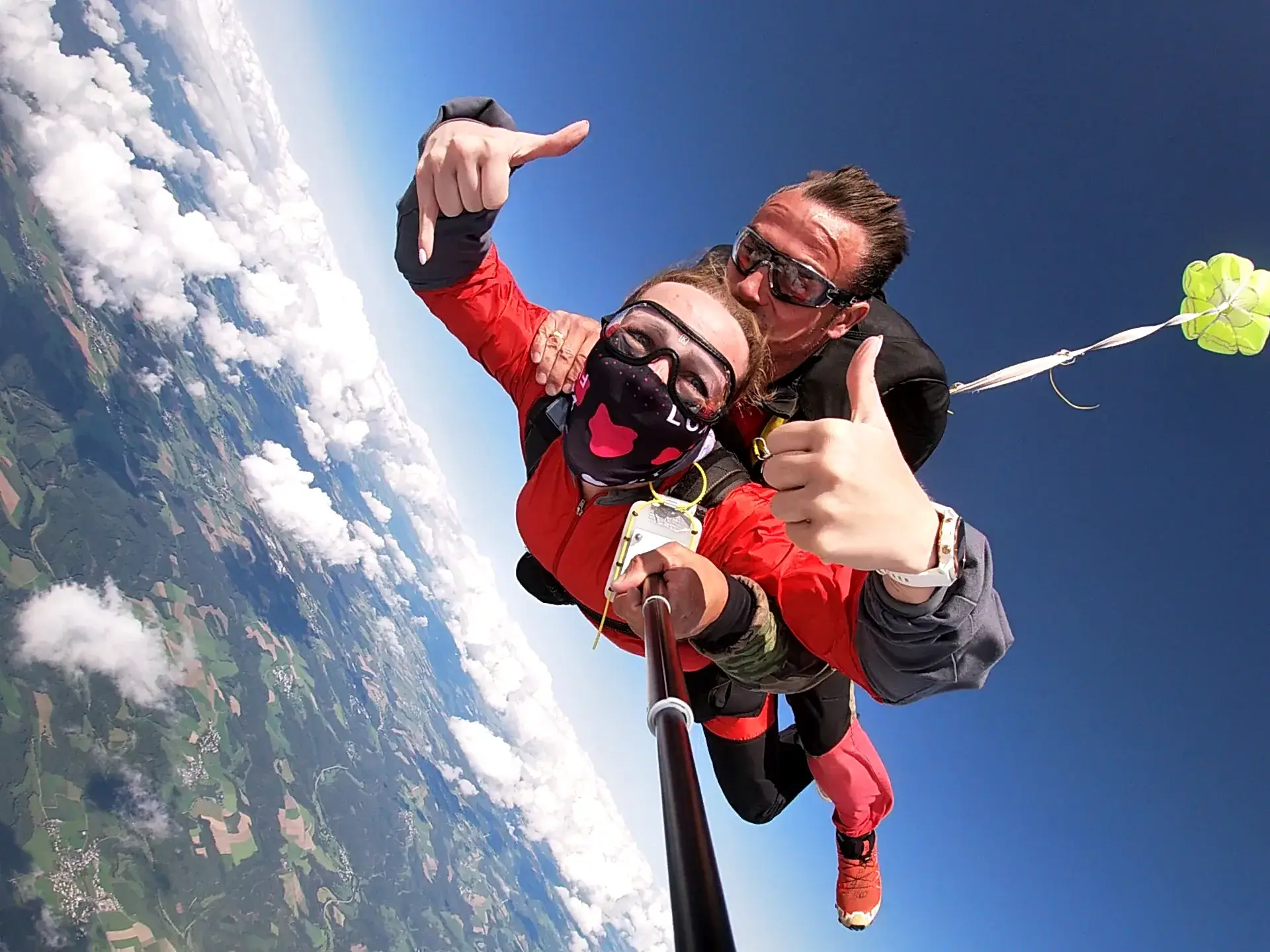 Tandem skydives